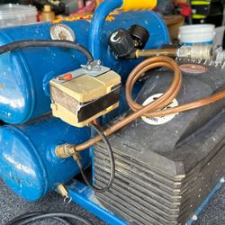 Emglo Airflo 1.5 Air Compressor 