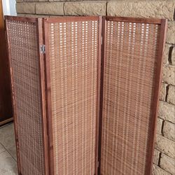 Bamboo Brown Short Room Divider