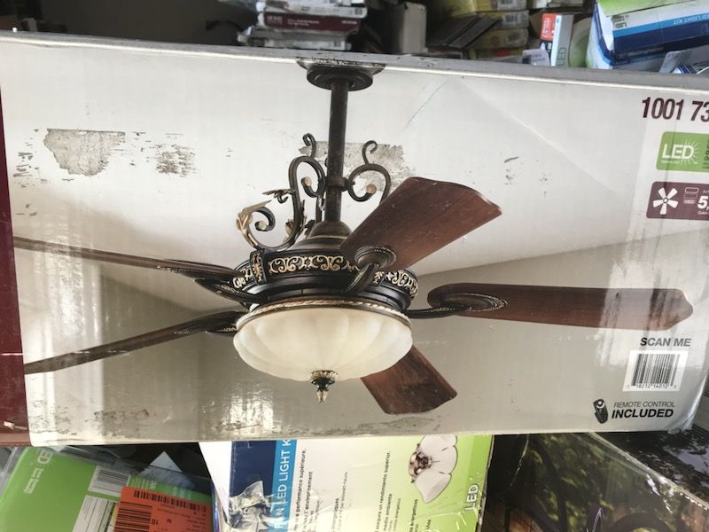 52” indoor chateau deville led Ceiling fan