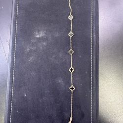 Ven Cleef 10kt Gold Bracelet 