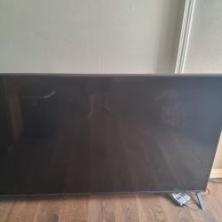 LG Screen TV. Smart TV With Majic Remote. Almost New. Perfect Condition.  Clear Quality. 