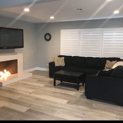 Comfy dark grey Couch 