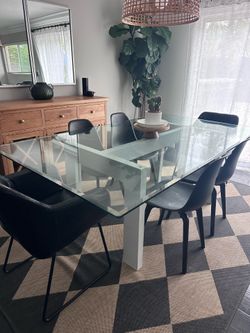 Dining table