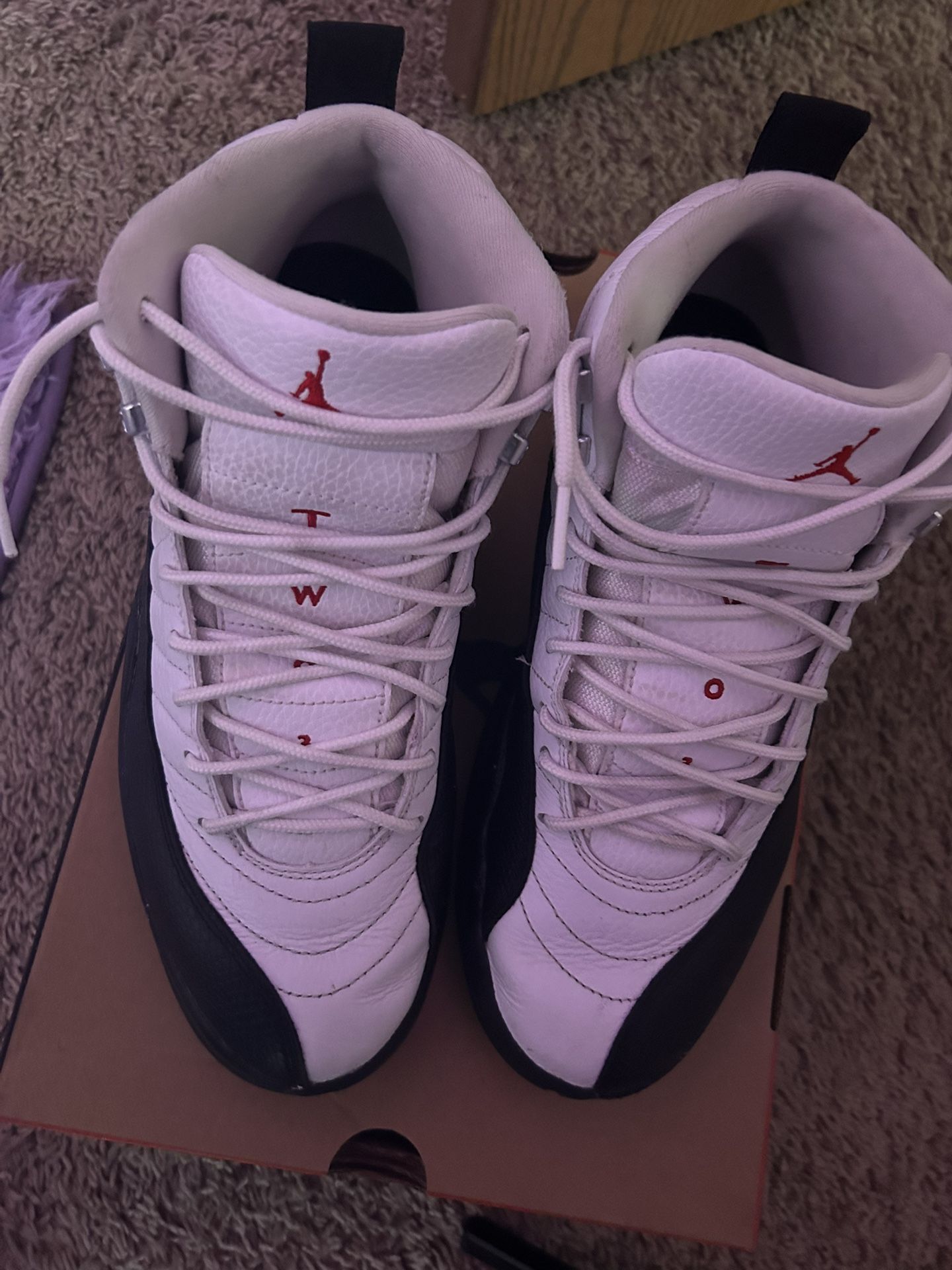 jordan 12 taxi flip 9.5 men