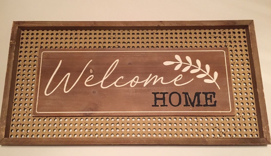 Welcome Home Wall Plaque