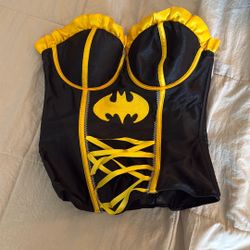 batman women’s costume 