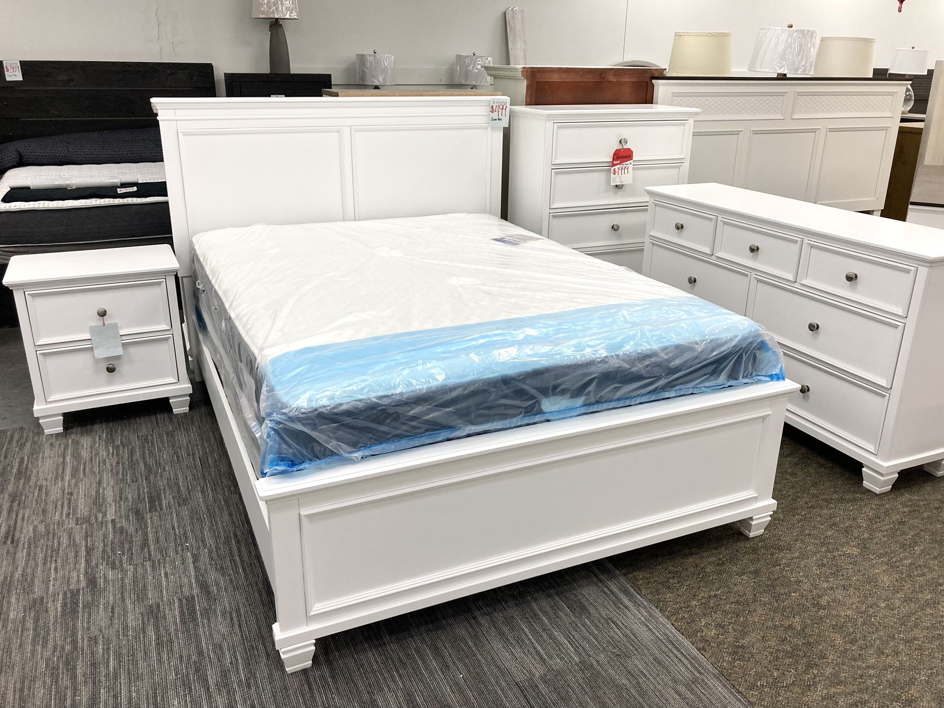 New Queen White Bedroom