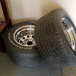Old School Rims Come Off Of Camaro 5 Lug Nuts