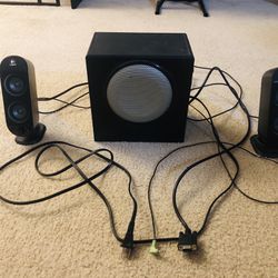 Logitech 2.1 Sound System 