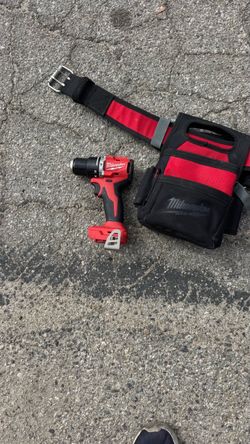 Milwaukee Drill with Tool Bag and Belt