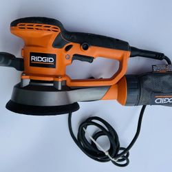 RIDGID Corded 120V 4.4A 6 In. Dual Random Orbit Sander R2611 - 