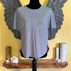 Under Armour Loose Fit Tee Shirt
