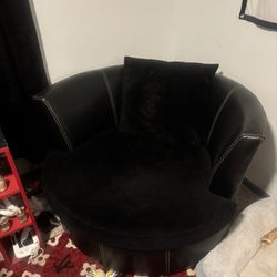 Spinning Round Chair