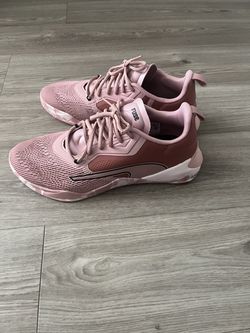 PUMA Fuse 2.0 Marble Pink Sneakers – Size 10.5
