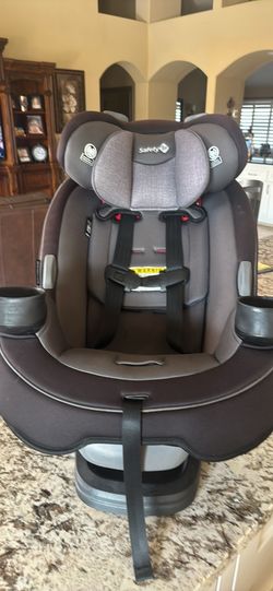 Safety 1st Grow and Go All-in-One Convertible Car Seat