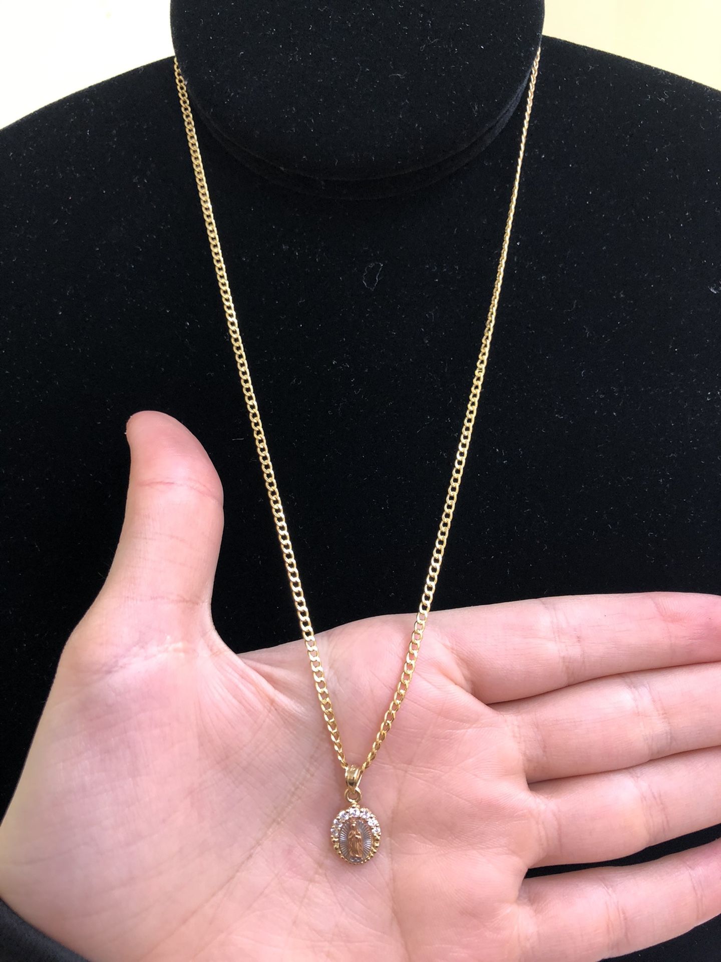Cubic zirconia Guadalupe religious pendant 14K REAL YELLOW, WHITE 