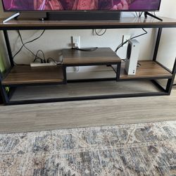 Entertainment Center/TV Stand