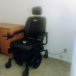 I Have This Brand New Pride Chair It New No Miles On It Or Best Offer 