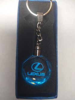 Keychainl with logo (Lexus)
