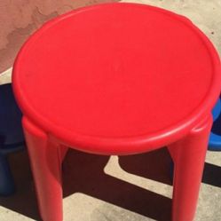 Step 2 Table With Chairs