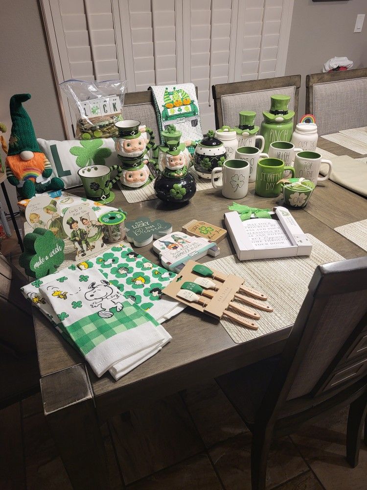 Retired St Patrick's Line From Rae Dunn & Johanna Parker Bundle (Not Seperating)