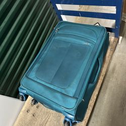 American Tourister Large Suitcase