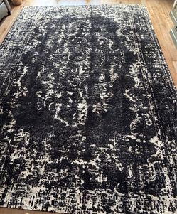 Large area Rug (10'0 X13'2")