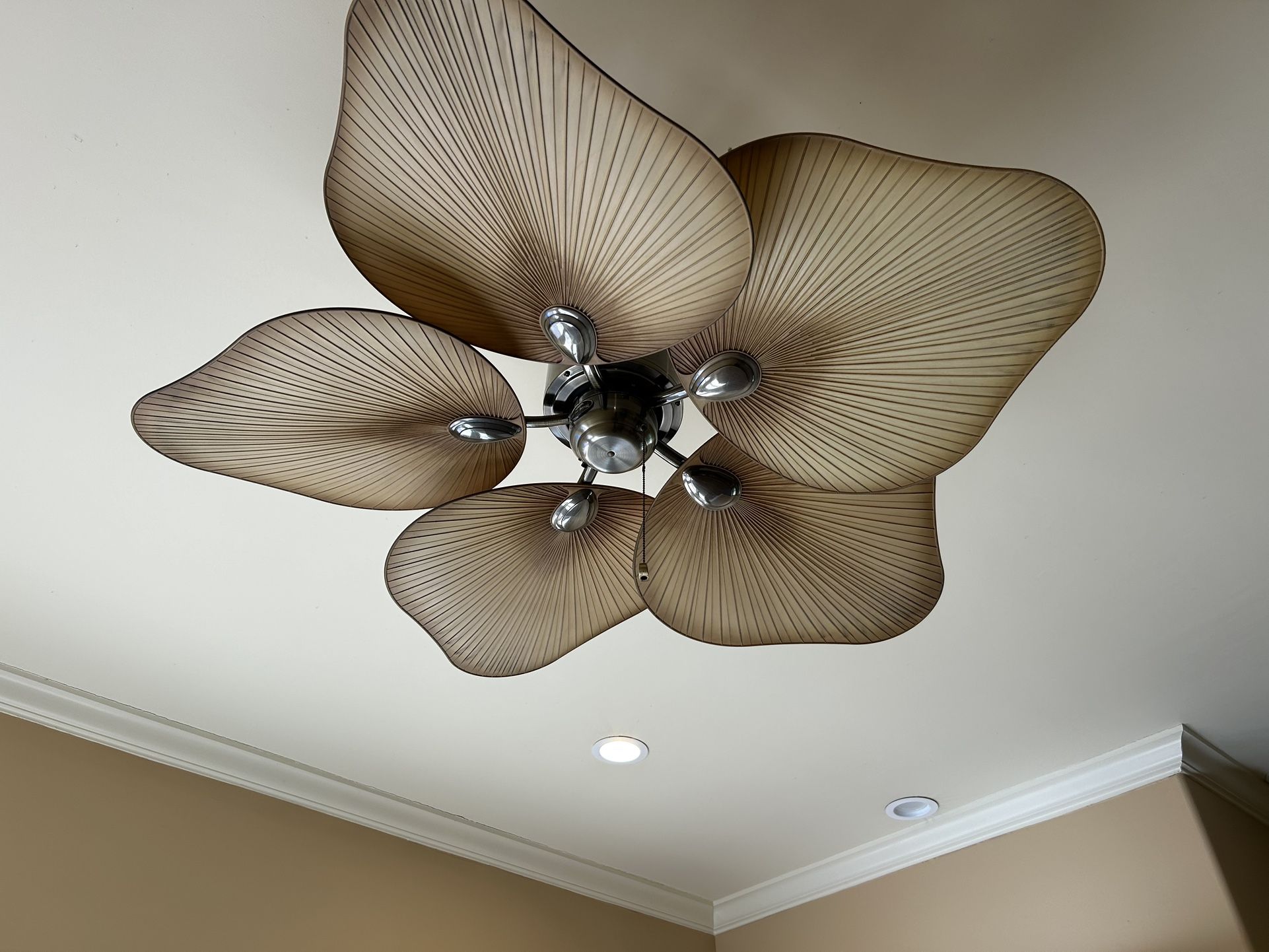 Used ceiling fan