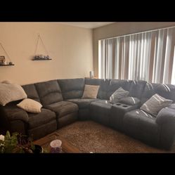 Sectional Sofa 