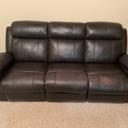 Couch with 2 Sides Reclining