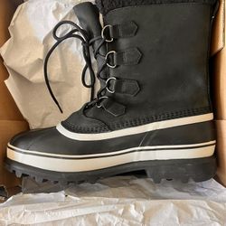 Sorel Caribou Waterproof Boots size 12