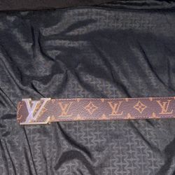 Louis Vuitton Belt men size 36