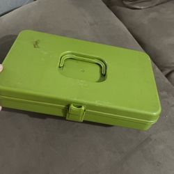 Vintage Green Sewing Box With Thread