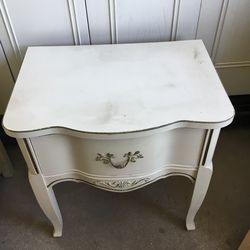 Vintage Dixie French Provincial bedroom set