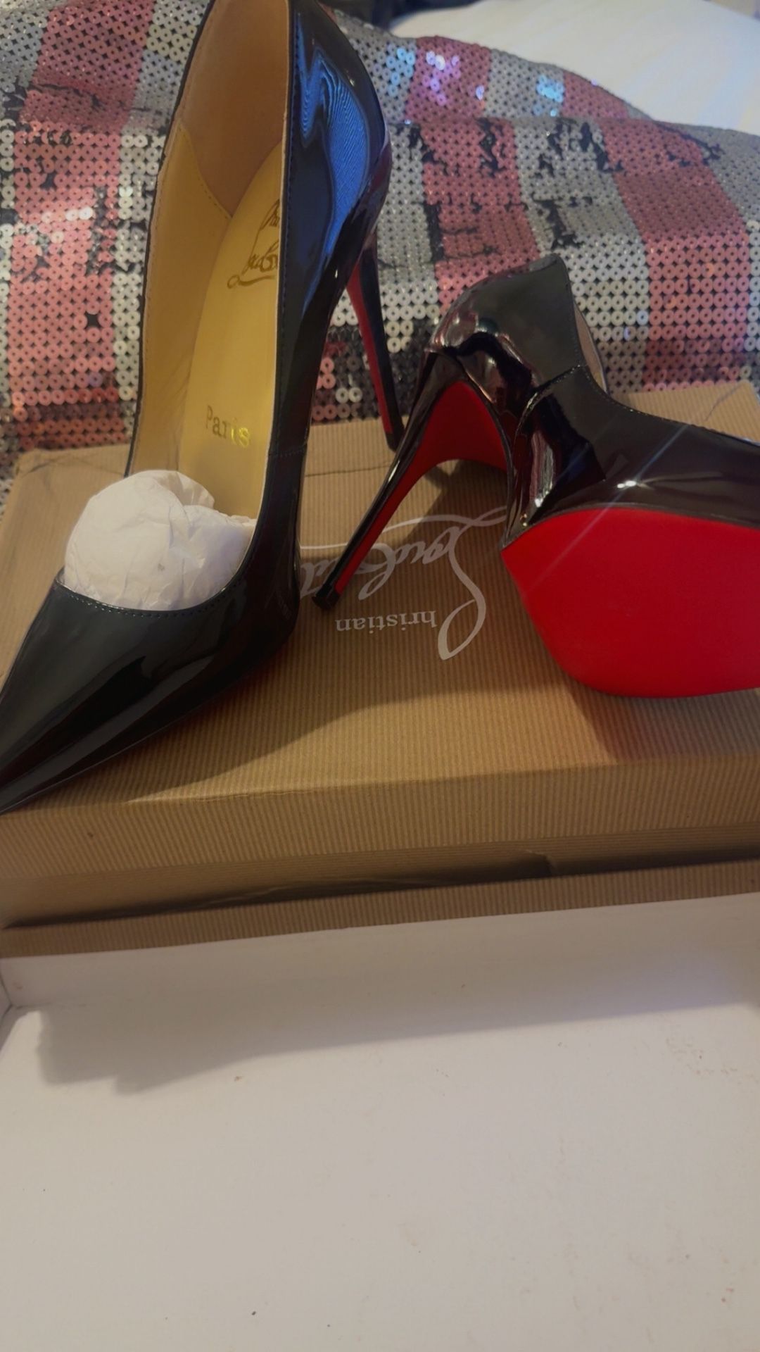 Sz 71/2 Christian Louboutin Pumps