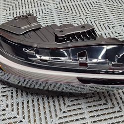 2025 Hyundai Headlight Right side