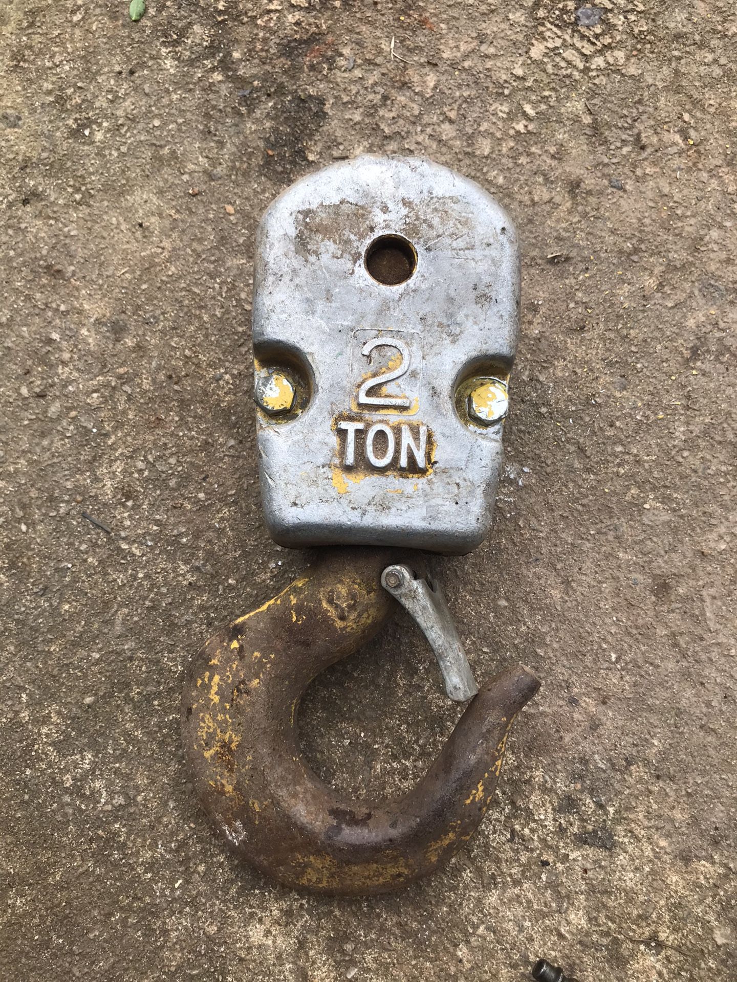 2 ton hook