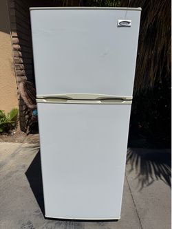 Crosley Refrigerator