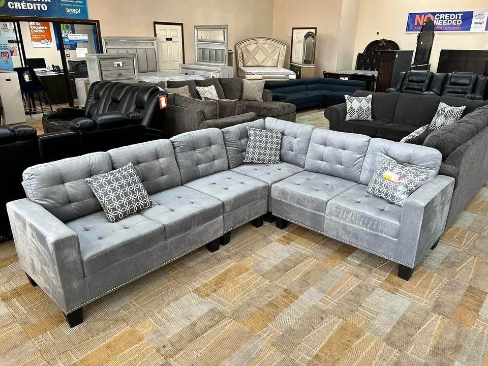 Sinclair Gray 2 Piece  Reversible Sectional 