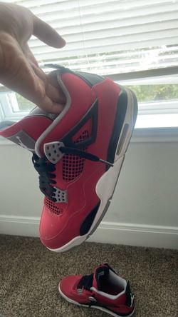 The hoodie is a large the shoes are 10.5 in men