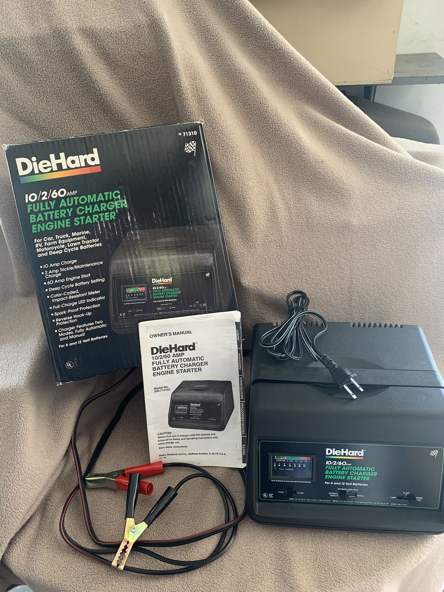 DieHard Fully Automatic Battery Charger Engine Starter