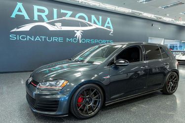 2017 Volkswagen Golf GTI