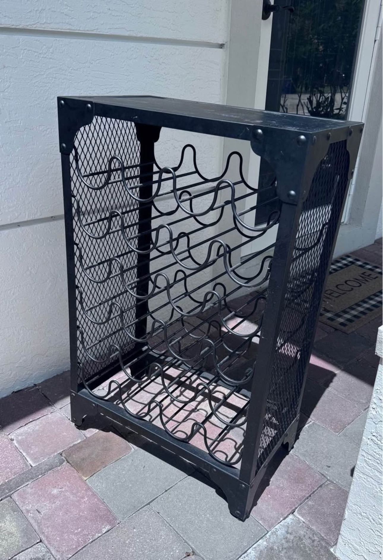 Wine rack - 24 bottles