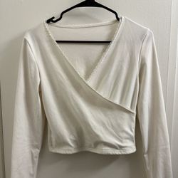Medium White Sleeve Shirt 
