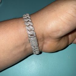 Cuban Link Bracelet Iced Out