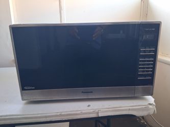 6 month Panasonic, microwave.