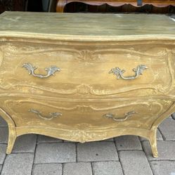 Henredon Bombay dresser 