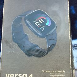 Brand new Fitbit versa 4