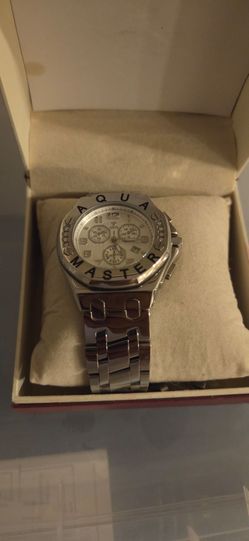 Aqua Master Quartz