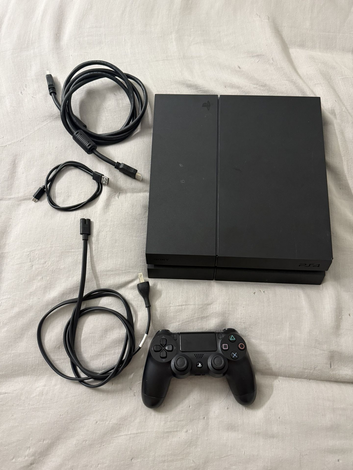 Sony PlayStation 4 500GB Storage